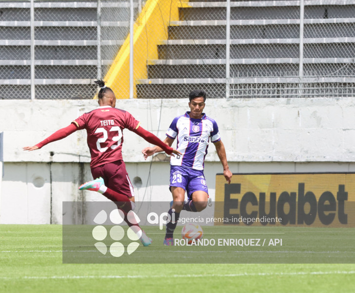 FBL LIGA ECUABET VINO TINTO VS TECNICO UNIVERSITARIO