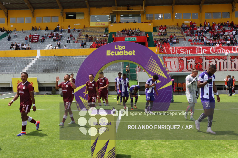 FBL LIGA ECUABET VINO TINTO VS TECNICO UNIVERSITARIO