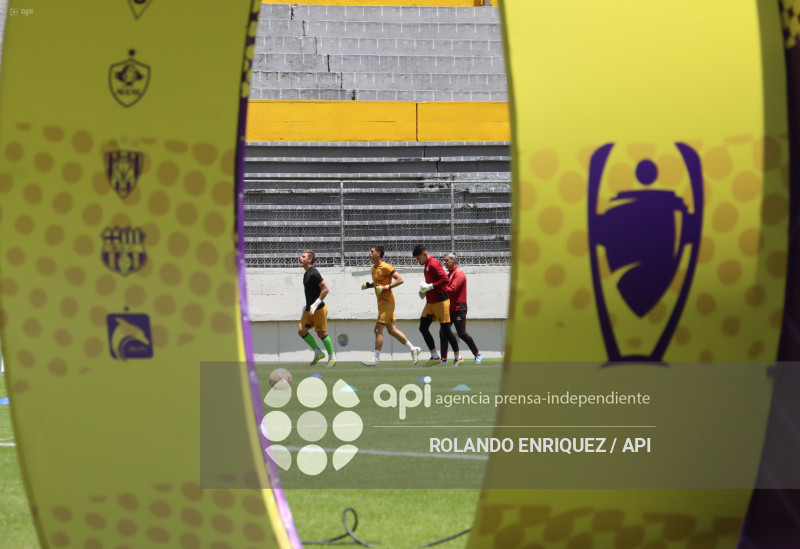 FBL LIGA ECUABET VINO TINTO VS TECNICO UNIVERSITARIO