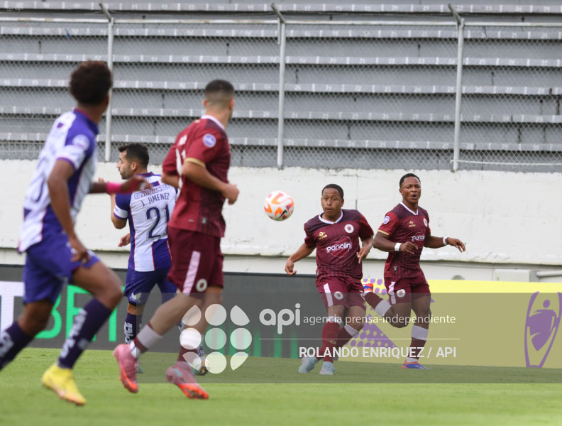 FBL LIGA ECUABET VINO TINTO VS TECNICO UNIVERSITARIO