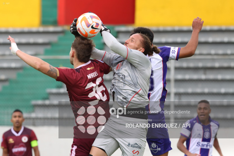 FBL LIGA ECUABET VINO TINTO VS TECNICO UNIVERSITARIO