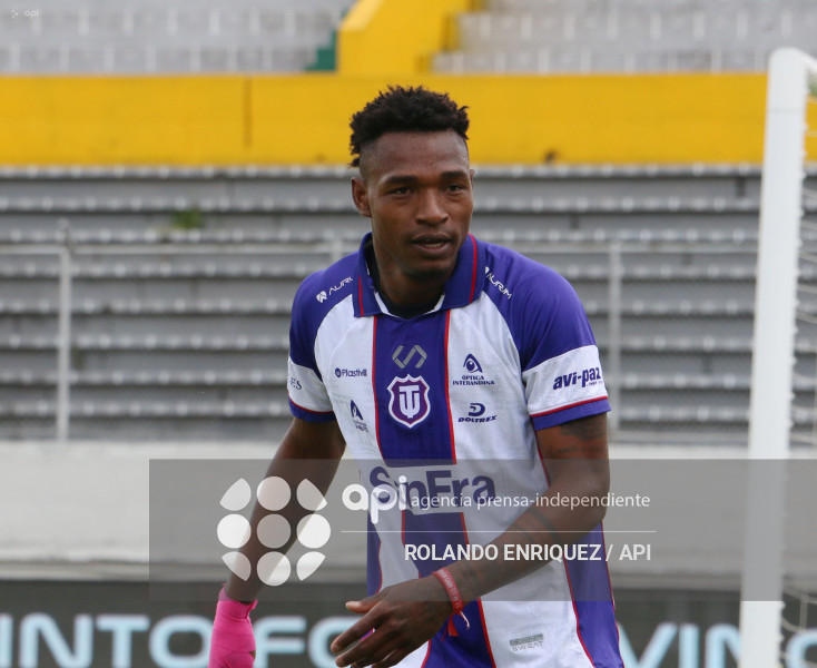 FBL LIGA ECUABET VINO TINTO VS TECNICO UNIVERSITARIO