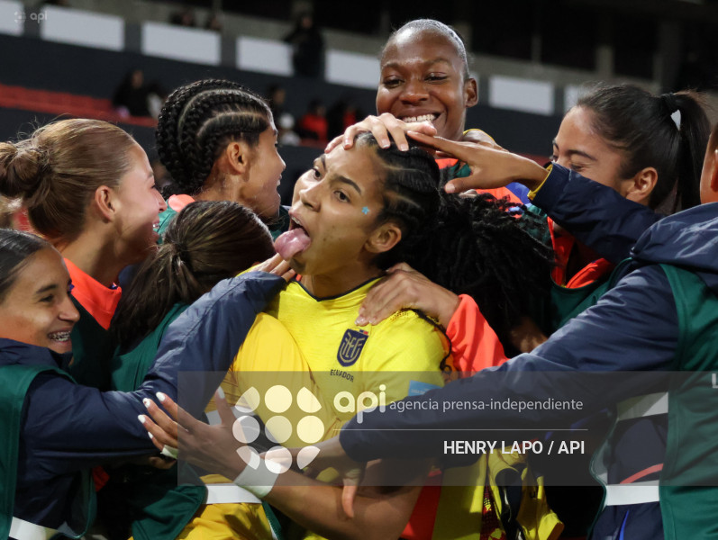LIGA DE NACIONES FEMENINA ECUADOR VS COLOMBIA