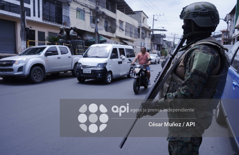 GYE-OPERATIVOS SIMULTANEOS