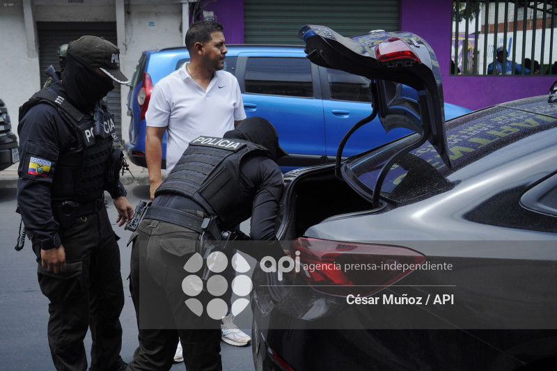 GYE-OPERATIVOS SIMULTANEOS