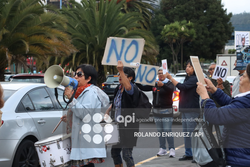 PLANTON A FAVOR DEL NO EN LA CONSULTA POPULAR