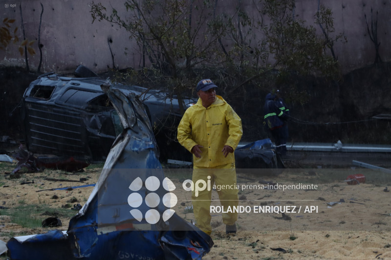 LIMPIEZA ACCIDENTE RUTA VIVA