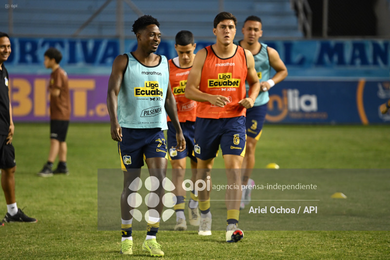 FBL-LIGA ECUABET-DELFIN-CUENCA