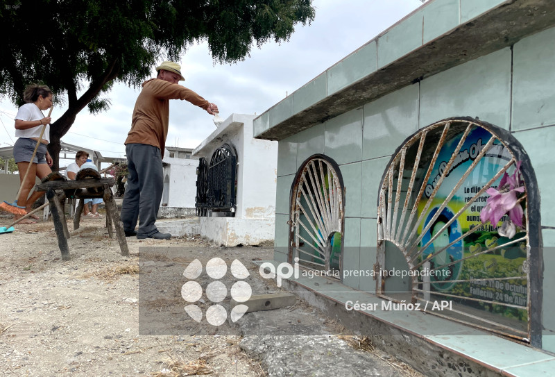 DIA DE DIFUNTOS-PREVIA