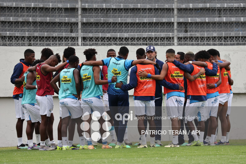 FBL LIGA ECUABET VINOTINTO VS MANTA