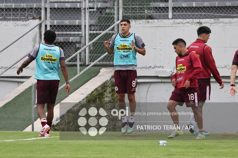 FBL LIGA ECUABET VINOTINTO VS MANTA