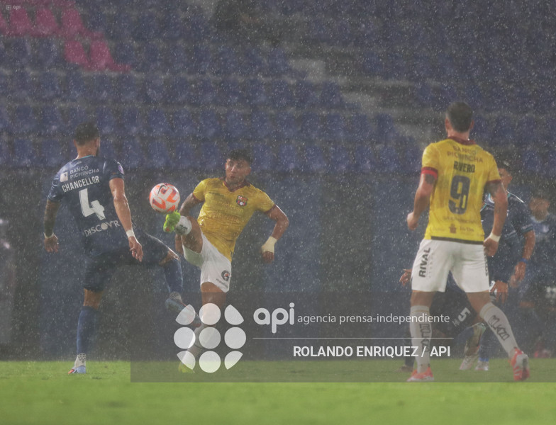 FBL LIGA ECUABET CATOLICA VS BARCELONA