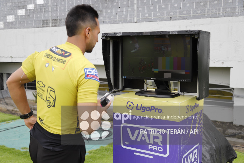 FBL LIGA ECUABET VINOTINTO VS MANTA