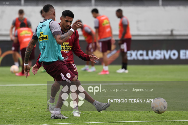 FBL LIGA ECUABET VINOTINTO VS MANTA