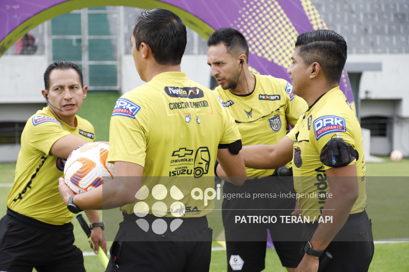 FBL LIGA ECUABET VINOTINTO VS MANTA