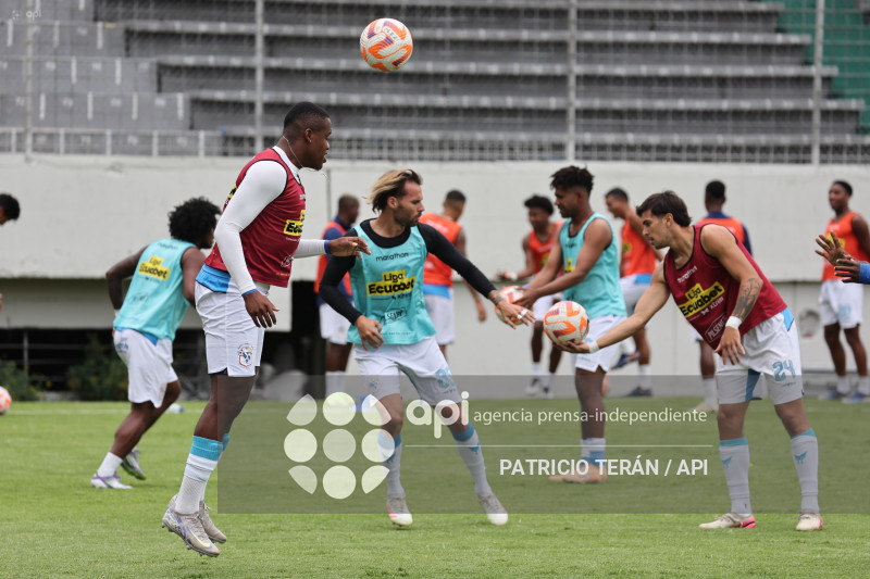 FBL LIGA ECUABET VINOTINTO VS MANTA
