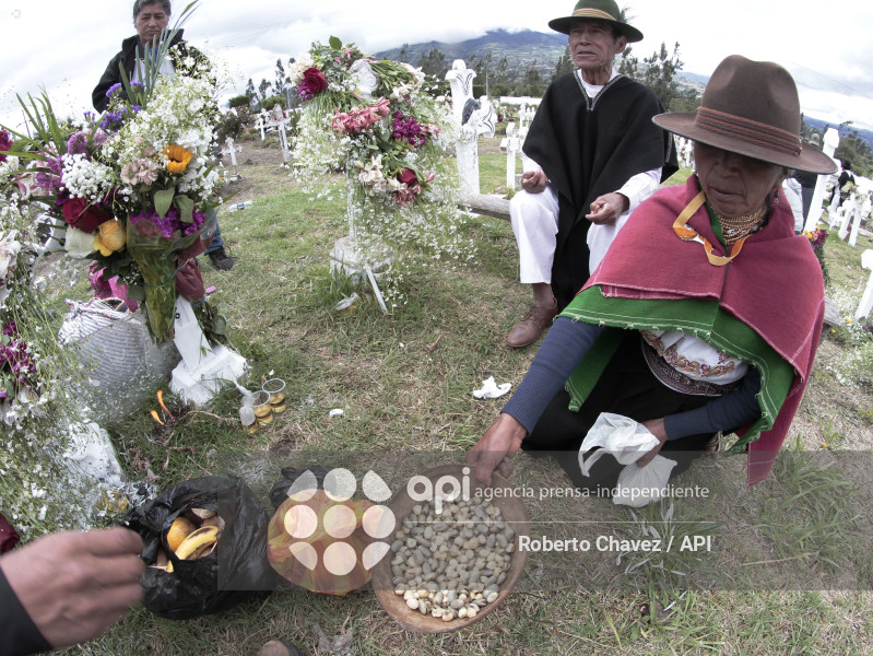 VISITA AUSENTE SALASAKAS