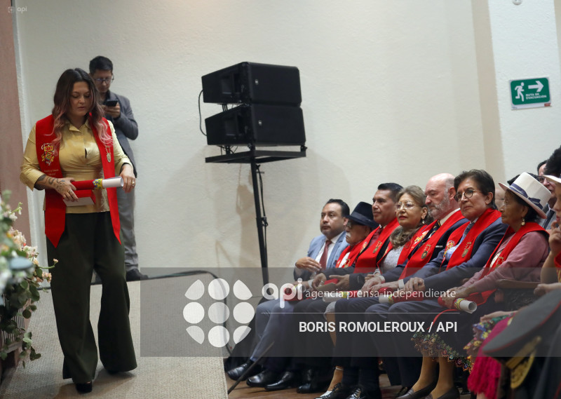 CUENCA-SESION-SOLEMNE-205 AÑOS INDEPENDENCIA