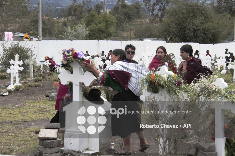 VISITA AUSENTE SALASAKAS