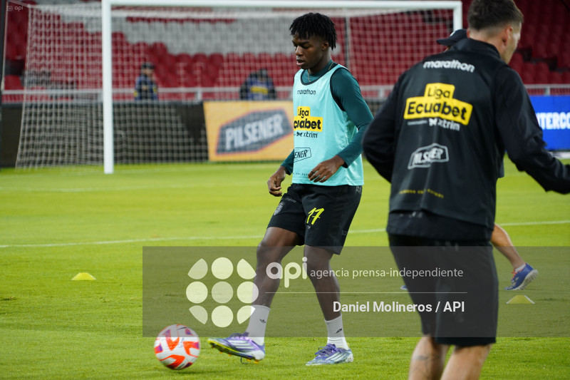 FBL LIGA ECUABET VS ORENSE