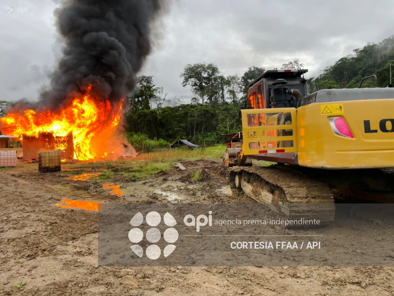 OPERATIVO MINERIA ILEGAL