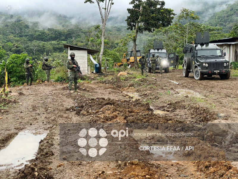 OPERATIVO MINERIA ILEGAL