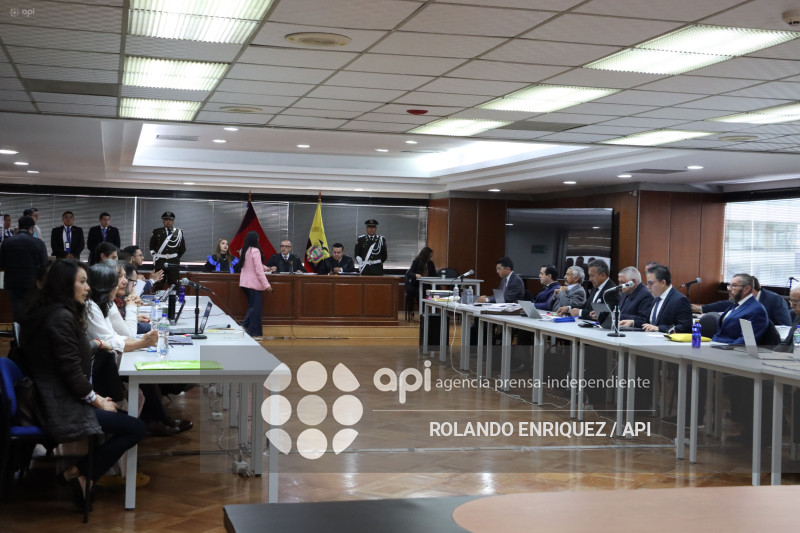 AUDIENCIA LESA HUMANIDAD ALFARO VIVE