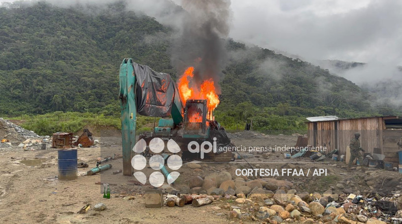 OPERATIVO MINERIA ILEGAL