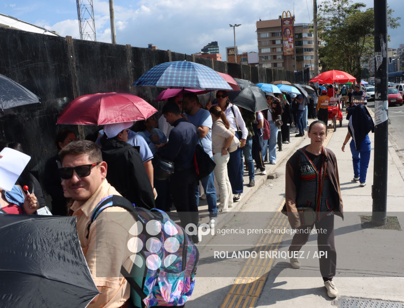 AMBIENTE ENTRADAS SHAKIRA