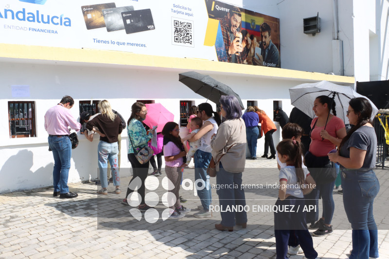 AMBIENTE ENTRADAS SHAKIRA