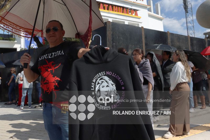 AMBIENTE ENTRADAS SHAKIRA