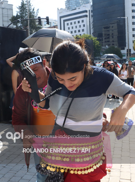 AMBIENTE ENTRADAS SHAKIRA