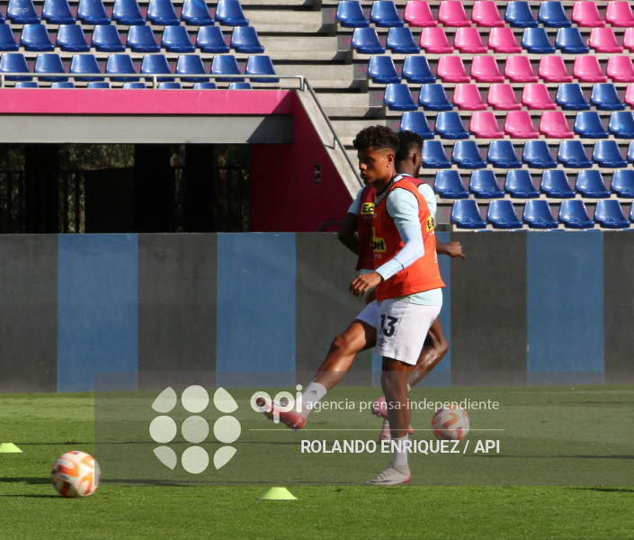 FBL LIGA ECUABET INDEPENDIENTE VALLE VS UNIVERSIDAD CATOLICA