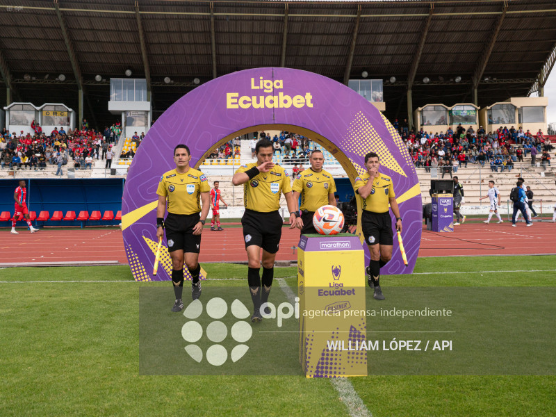 FBL LIGA ECUABET NACIONAL VS EMELEC