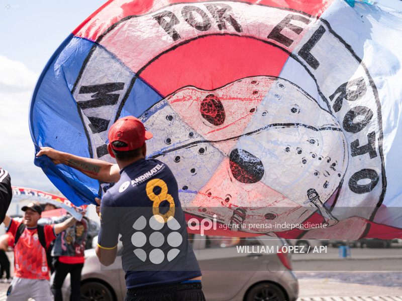 FBL LIGA ECUABET NACIONAL VS EMELEC