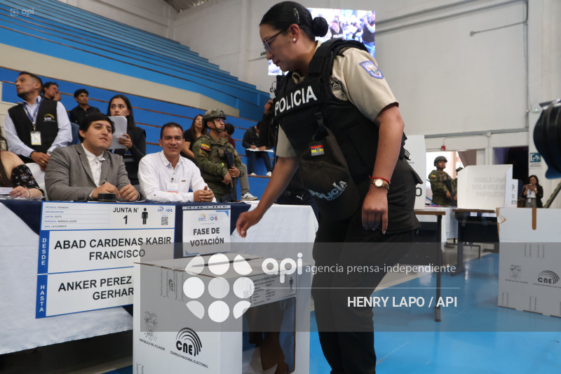 SIMULACRO REFERÉNDUM Y CONSULTA POPULAR