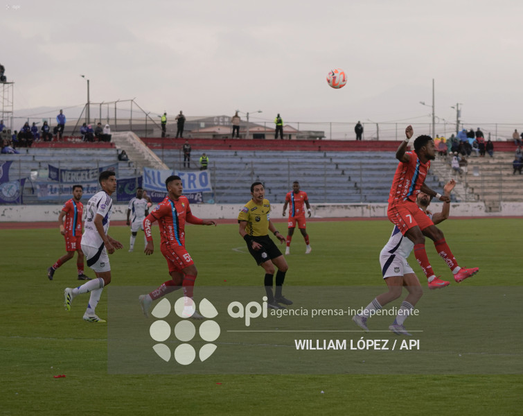 FBL LIGA ECUABET NACIONAL VS EMELEC