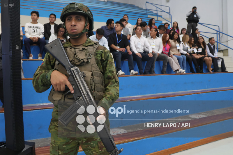 SIMULACRO REFERÉNDUM Y CONSULTA POPULAR