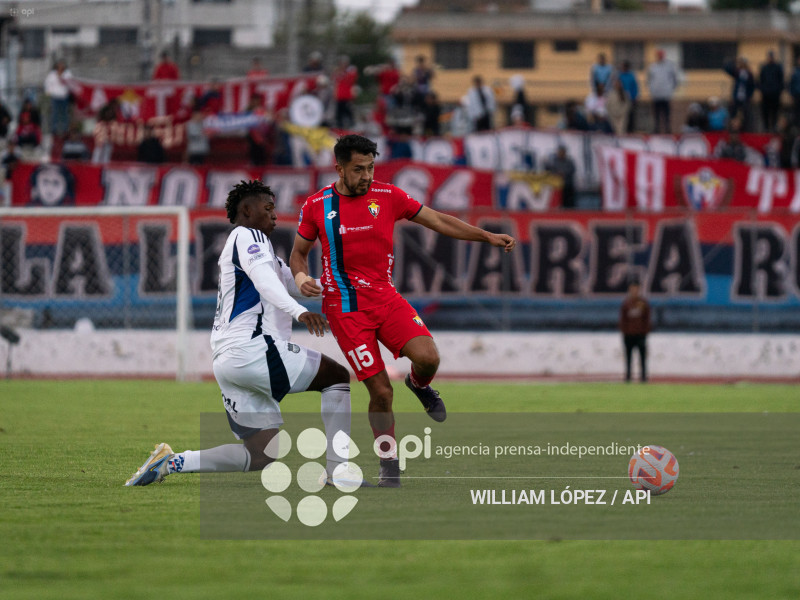 FBL LIGA ECUABET NACIONAL VS EMELEC