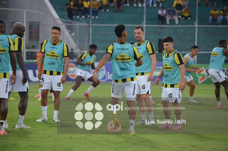 FBL-LIGAPRO-ORENSE-BARCELONA