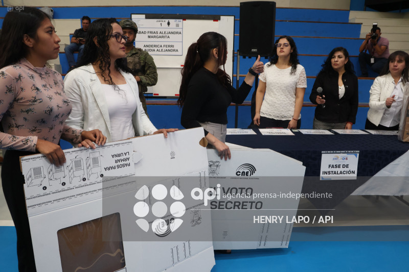 SIMULACRO REFERÉNDUM Y CONSULTA POPULAR