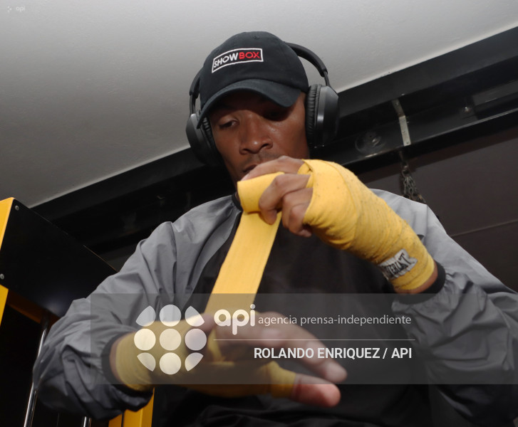 ENTRENAMIENTO DE BOXIADOR ERICK BONE