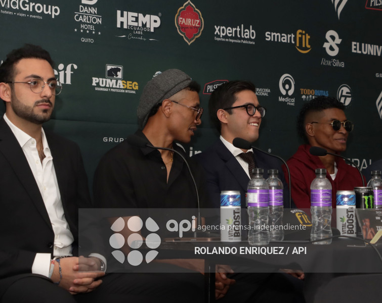 RUEDA DE PRENSA CARTELERA BOXISTICA ERICK BONE