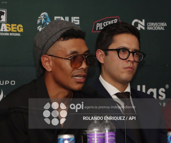 RUEDA DE PRENSA CARTELERA BOXISTICA ERICK BONE