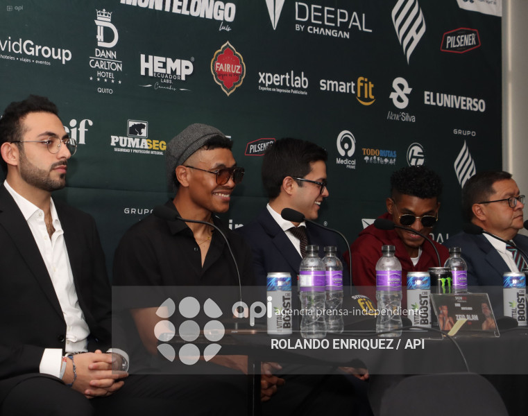 RUEDA DE PRENSA CARTELERA BOXISTICA ERICK BONE