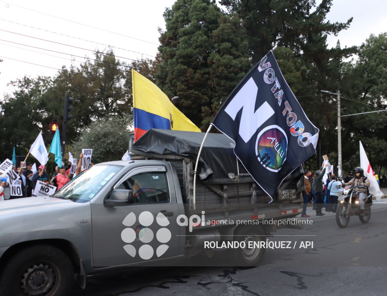 MARCHA ORGANIZACIONES SOCIALES POR EL NO
