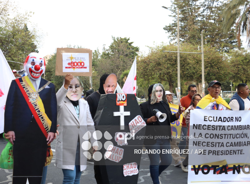 MARCHA ORGANIZACIONES SOCIALES POR EL NO