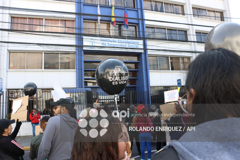 PROTESTA PACIENTES DE DIALICIS