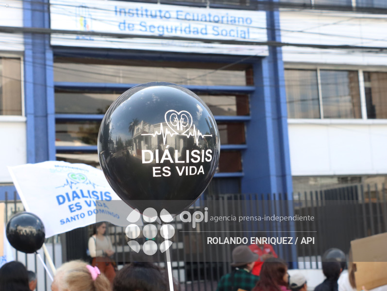 PROTESTA PACIENTES DE DIALICIS