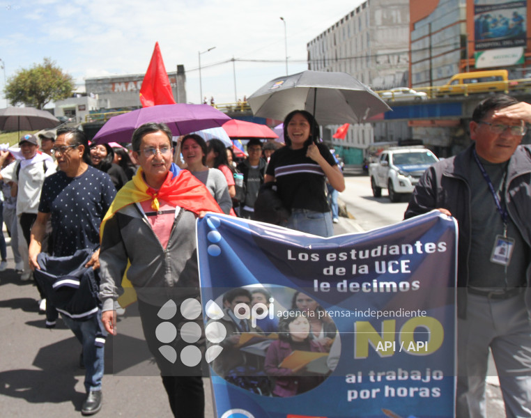 MARCHA FEUE POR EL NO
